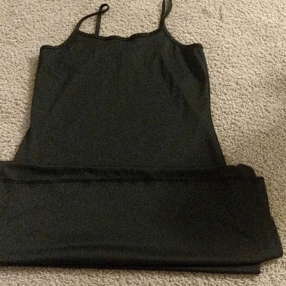 Slip - Picture 1 of 1